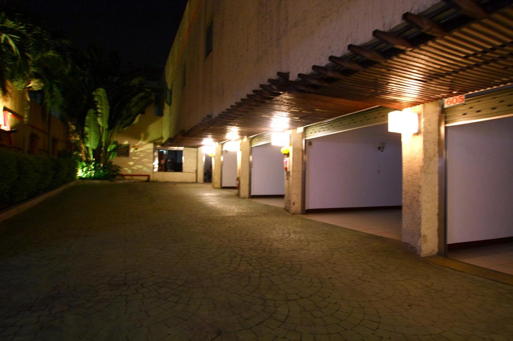 Wen Mei Motel Nantou Exterior foto